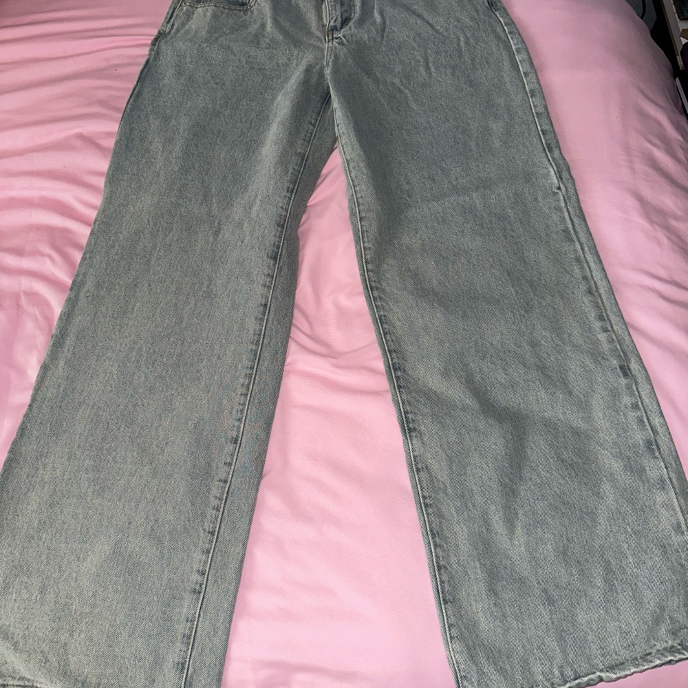 Edikted Low Rise Baggy Jeans